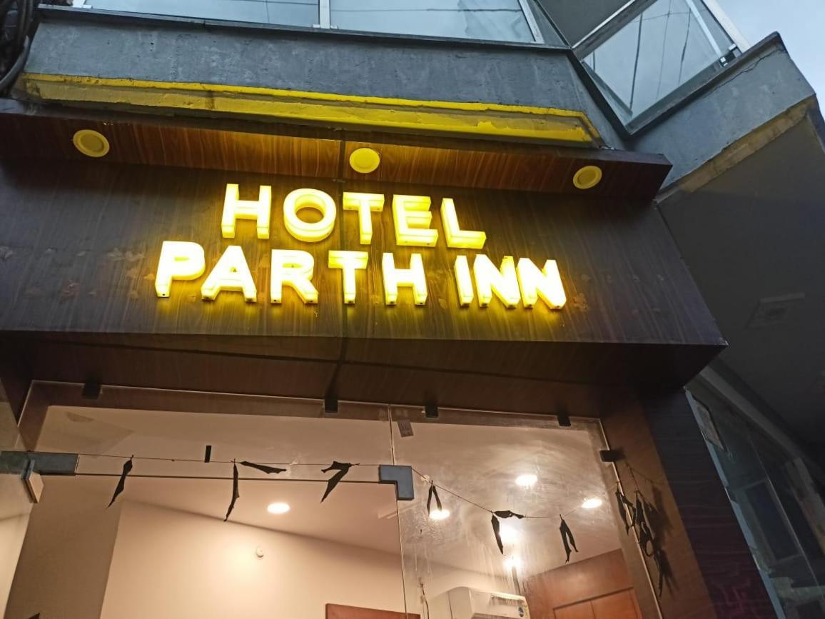 Hotel Parth Inn Rishīkesh Exterior foto